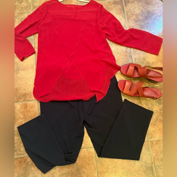 Naturalizer Bold Red Women's Sandals - Picture 9 of 9